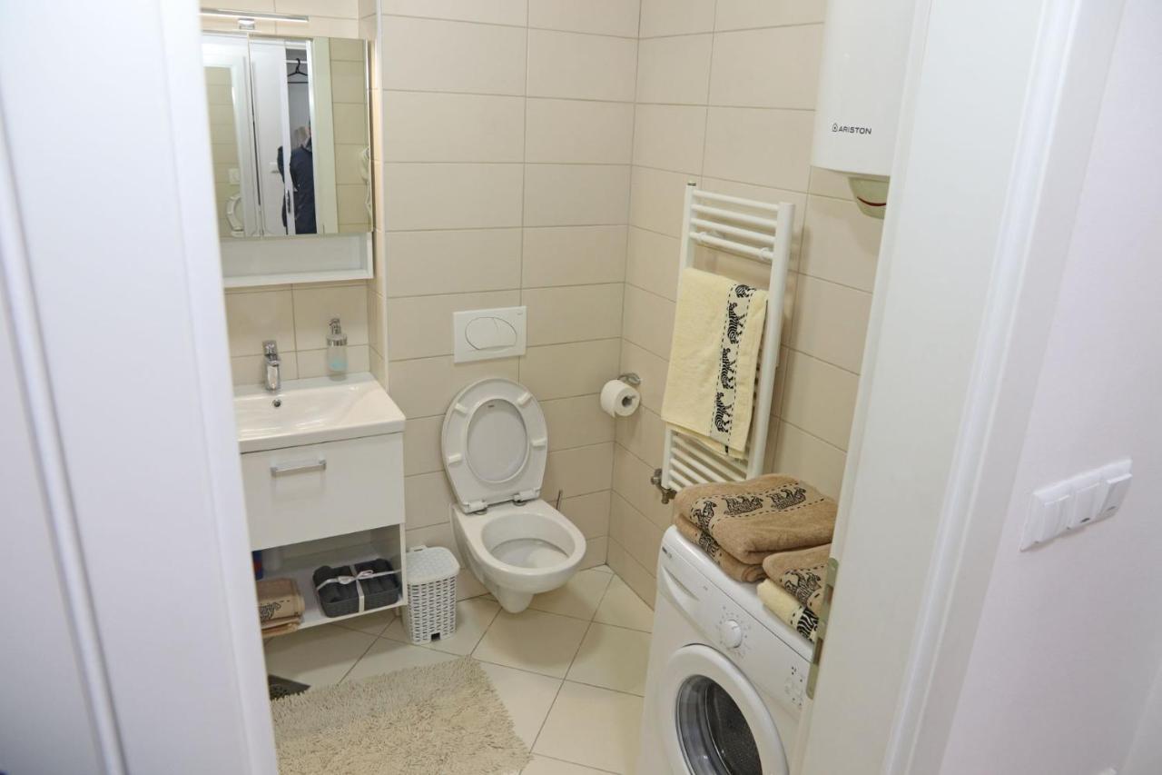 Apartment Cecovic - Mellain Τούζλα Εξωτερικό φωτογραφία
